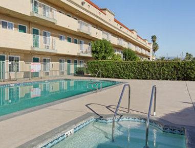 Travelodge By Wyndham Sylmar Ca San Fernando Exterior foto